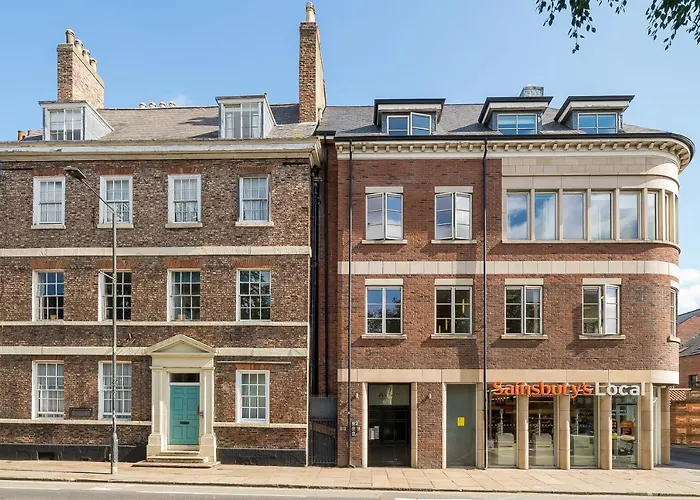 Hare Hideaway - Apartment 200M From York Minster