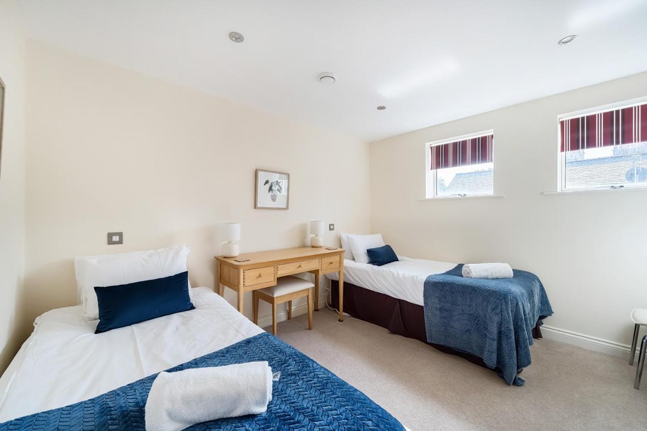 Hare Hideaway - 200m From Minster